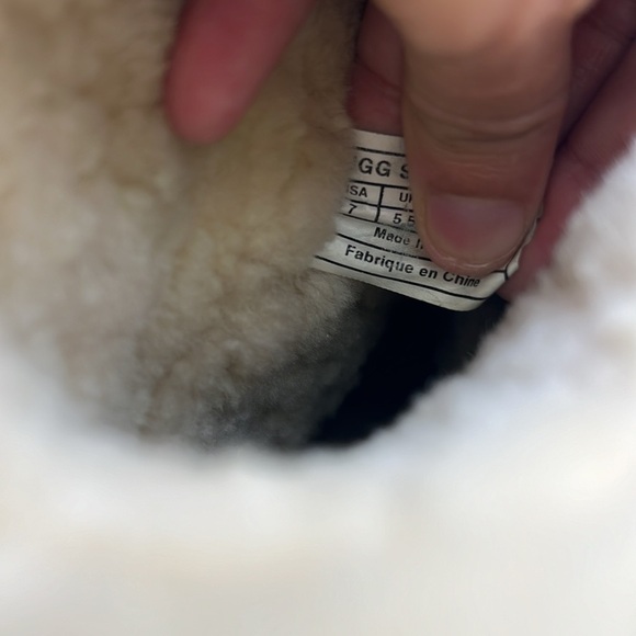 UGG - Australia Noira Chestnut Leather Buckle Pull On Sheepskin Boots Size 7 - Picture 10 of 15